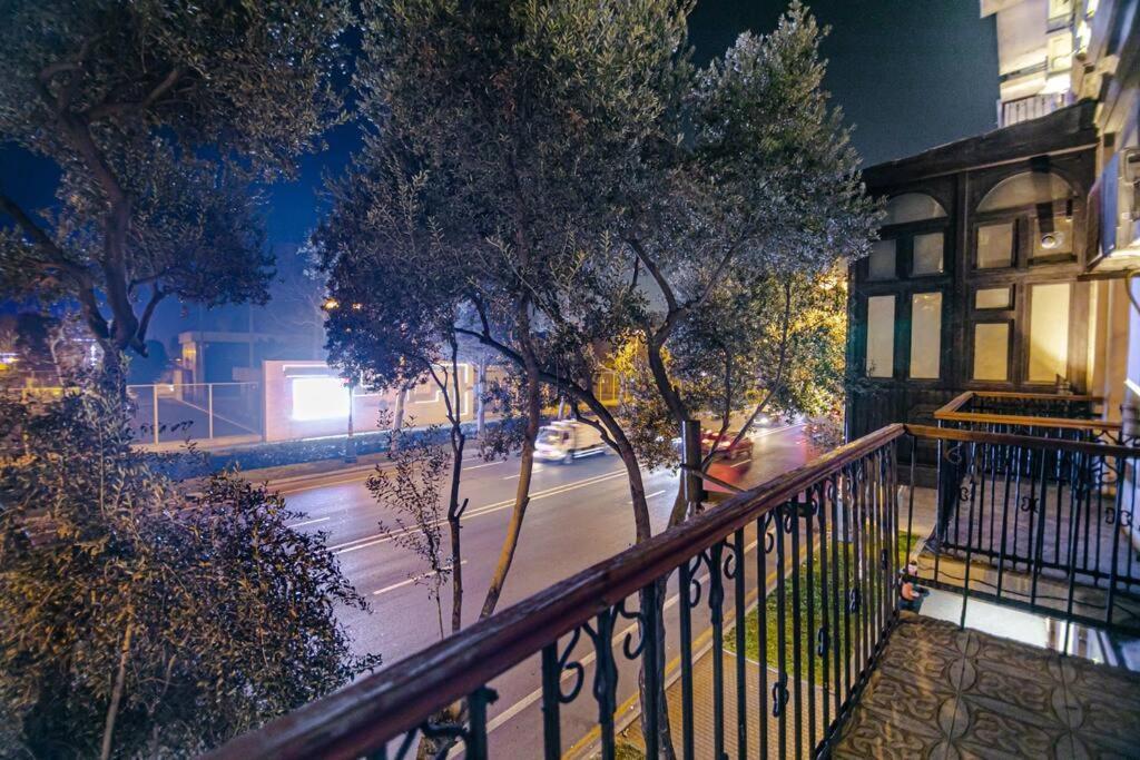 Apartment Azneft Meydani Baku Extérieur photo